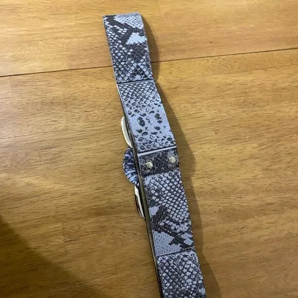 Michael Kors Gray Snakeskin-Print Leather Belt with Gold Hardware - Picture 5 of 9